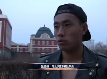 在续约之后，他将会继续获得目前的薪资：2000万欧的年薪，这也使他成为拜仁绝对的顶薪球员。